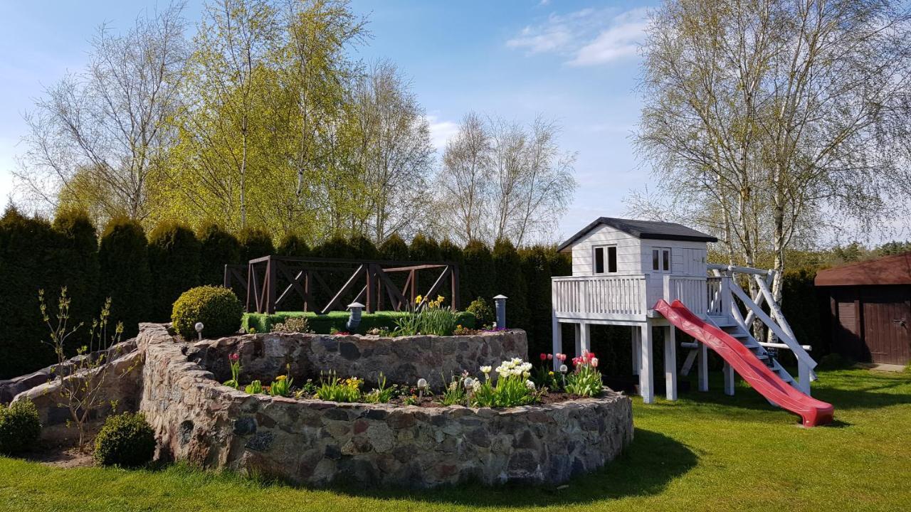 Dom W Skowronkach Villa Sasino Eksteriør bilde